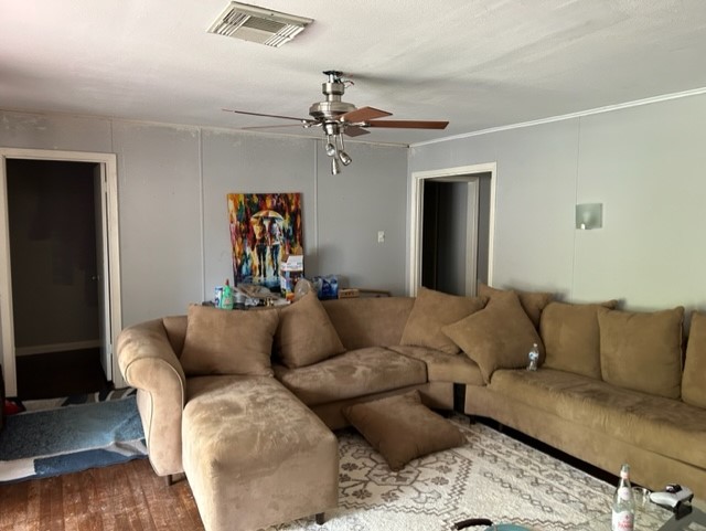 Living Room 2.jpeg